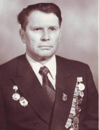 Буслов Дмитрий Васильевич.